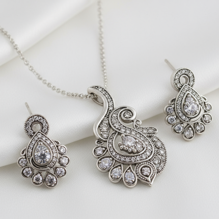 Collection image for: Silver Pandel Sets