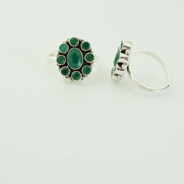 "Add a Touch of Old-World Charm with the Perfect Antique Silver Toe Ring
