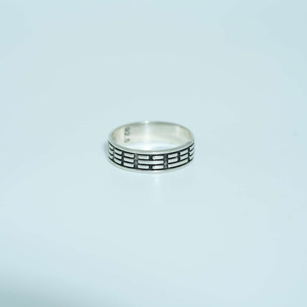 Silver Men’s Oxidized Band Ring