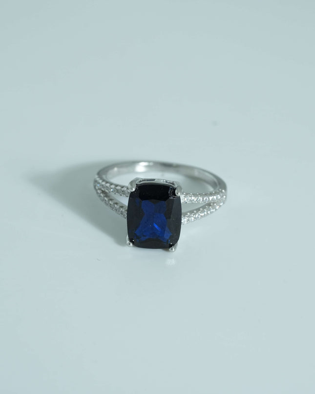 Vibrant Elegance, Timeless Shine"