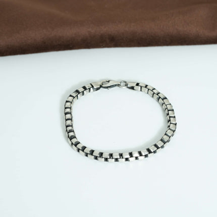 Men Silver Bracelet Round Design