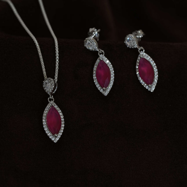 Celestial Shine - Silver Pendant Set