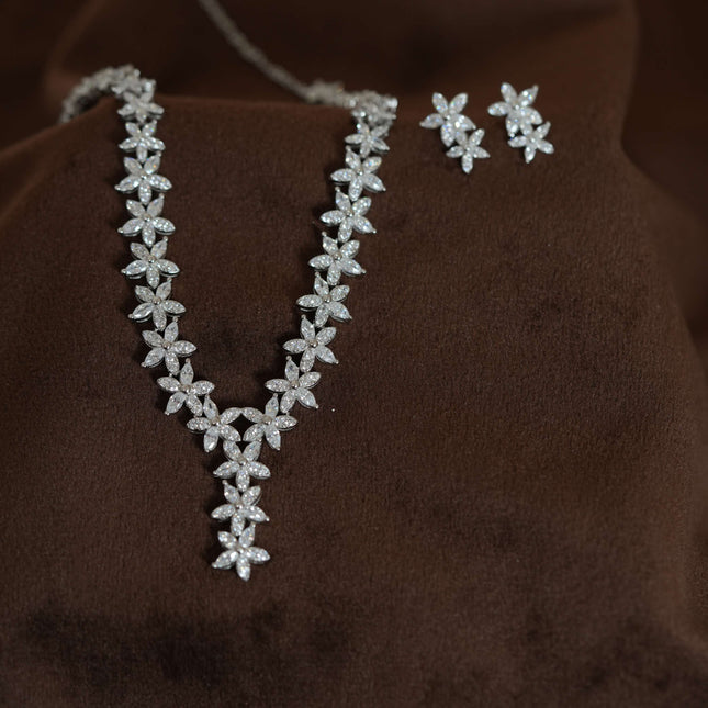 Eternal Glow Silver Necklace