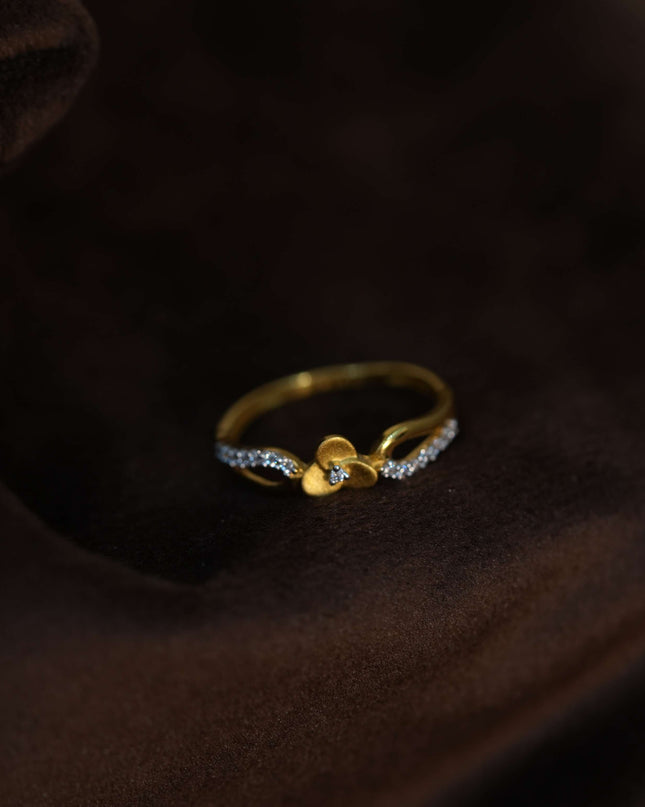 Imperial Grace Ring