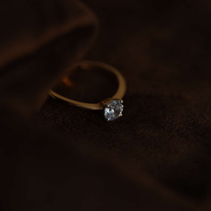 Amora Glow Ring