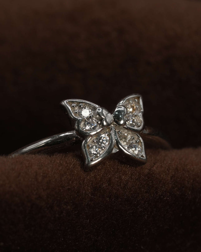 Eclipsa Curve – Bold Statement Silver Ring