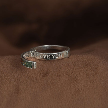 Hug Silver Ring