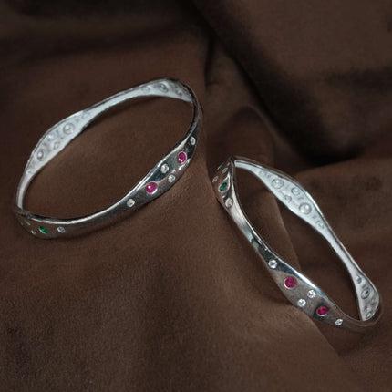 Aarohi Bangles – A Melody in Motion
