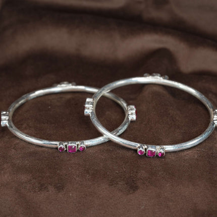 Aarohi Silver Bangles