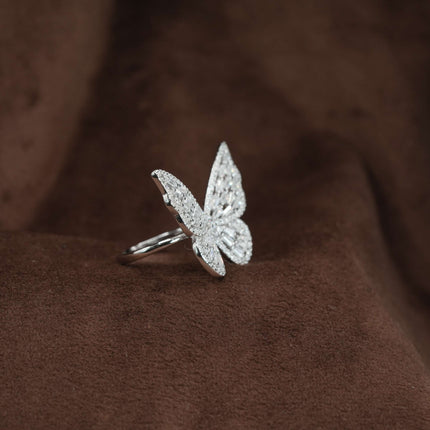 Vanya Butterfly Ring – Nature’s Charm