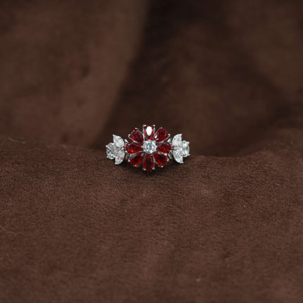 Nayra Ring – Sparkle in Silver