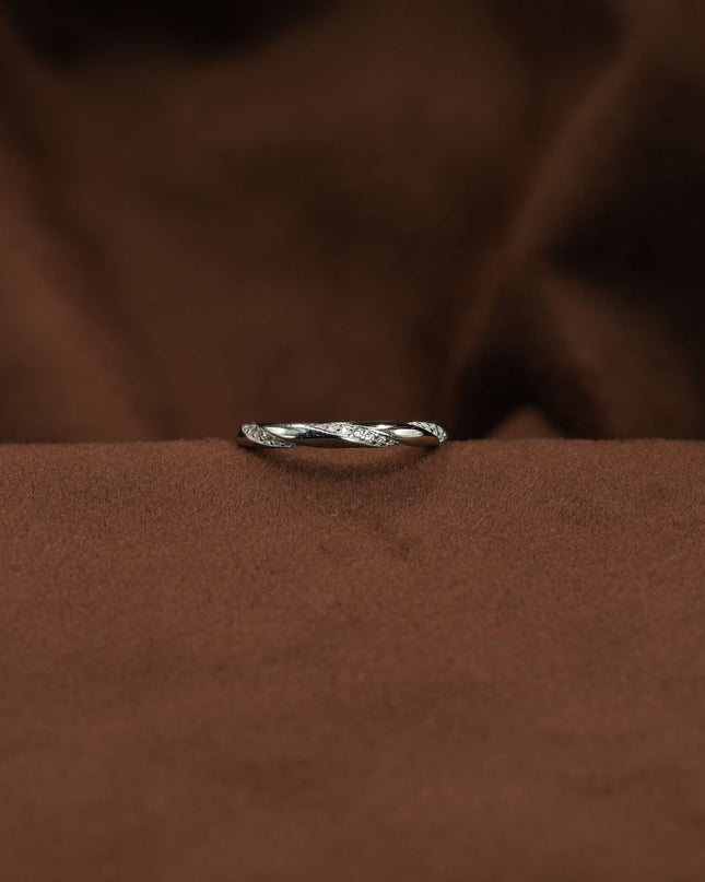 Women's Ring  Band in  Silver