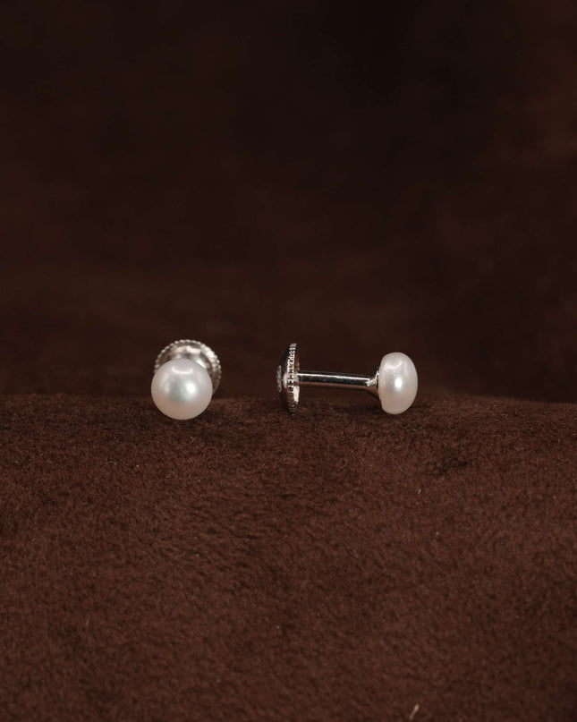 Aurora Specs Pearl Earring