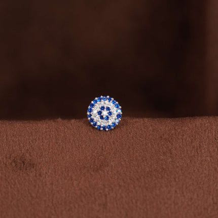 "Cool Elegance: The Perfect Blend of Blue and White Stones in a Nosepin"