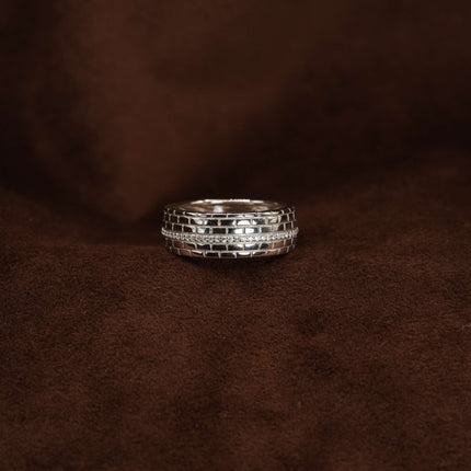 Mystic Silver Band
