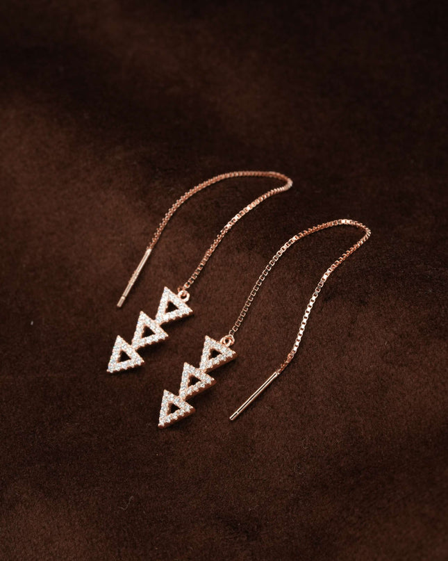 Embrace with the timeless charm of a heart-shaped Sui Dhaga.