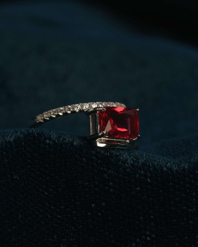 Silken Curve 925 Silver Ring