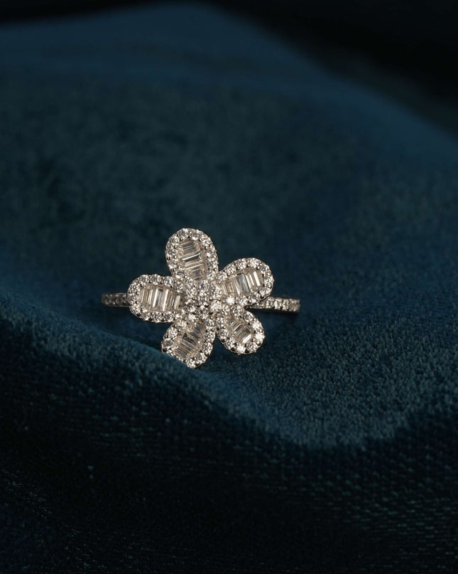 Everlasting Elegance 925 Silver Ring