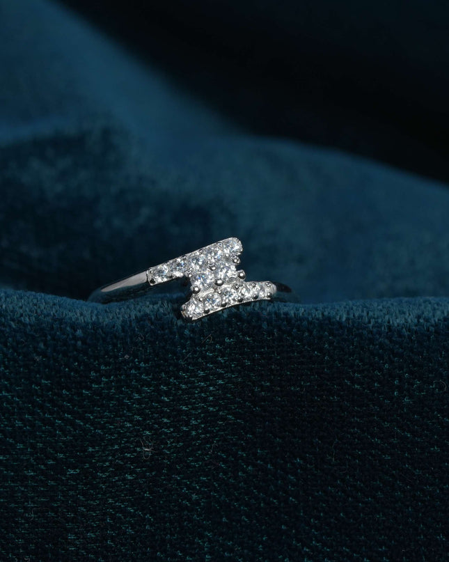 Divine Curve 925 Silver Ring