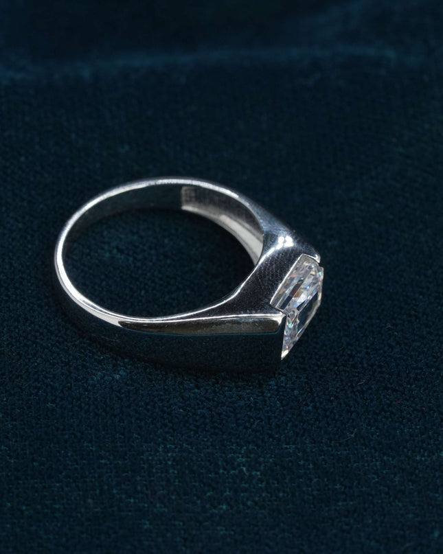 Royal Valor Silver Ring