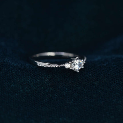 Moon Petal 925 Silver Ring