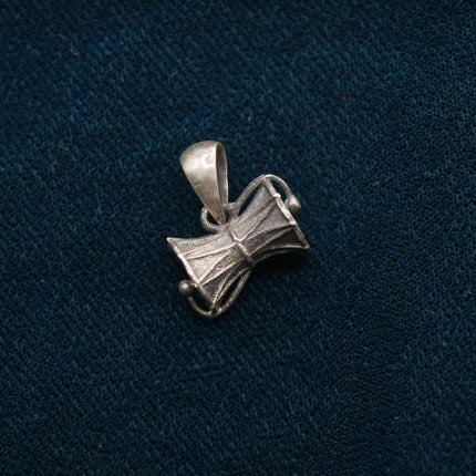 Damru Men’s Pendant