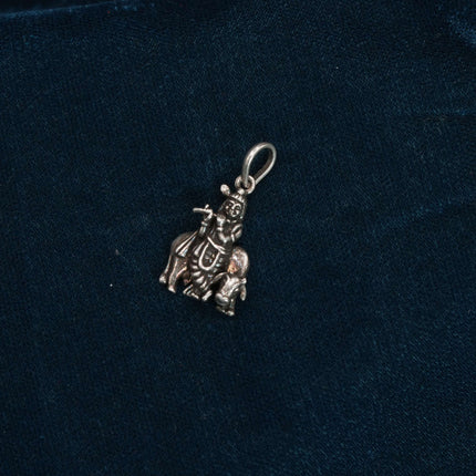 Minimal Core Pendant