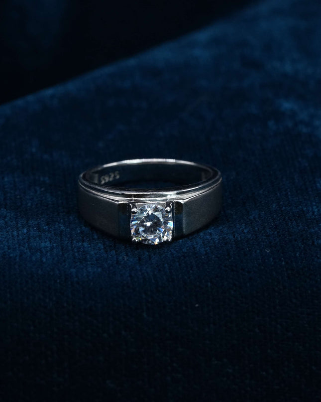 Classic Sterling Silver Band Ring – Simple & Elegant