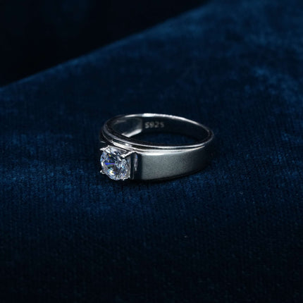 Classic Sterling Silver Band Ring – Simple & Elegant