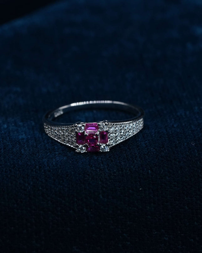 Elegant 925 Sterling Silver Ring for Women – Minimal Daily Wear