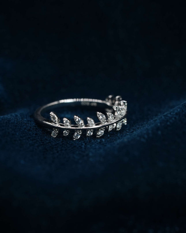 Infinity Glow Silver Ring