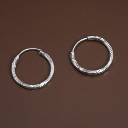 Velvet Curve SILVER EARRINGS