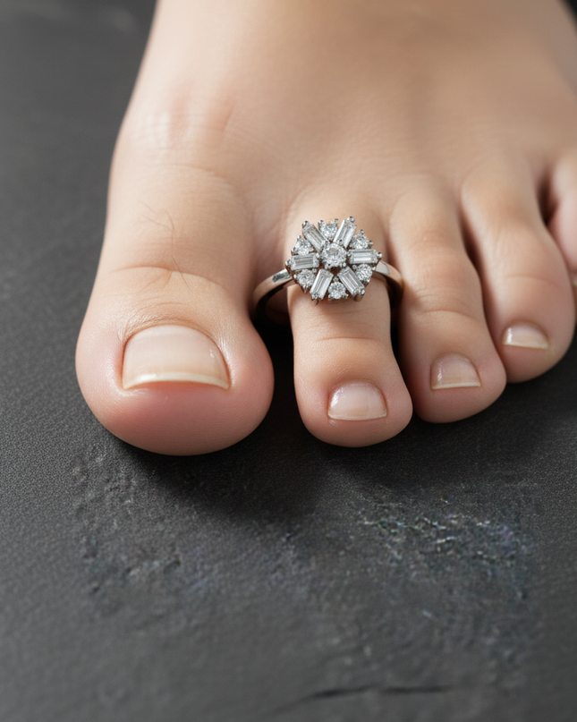 Where Craftsmanship Meets Style: Designer Silver Toe Rings for Every Occasion"