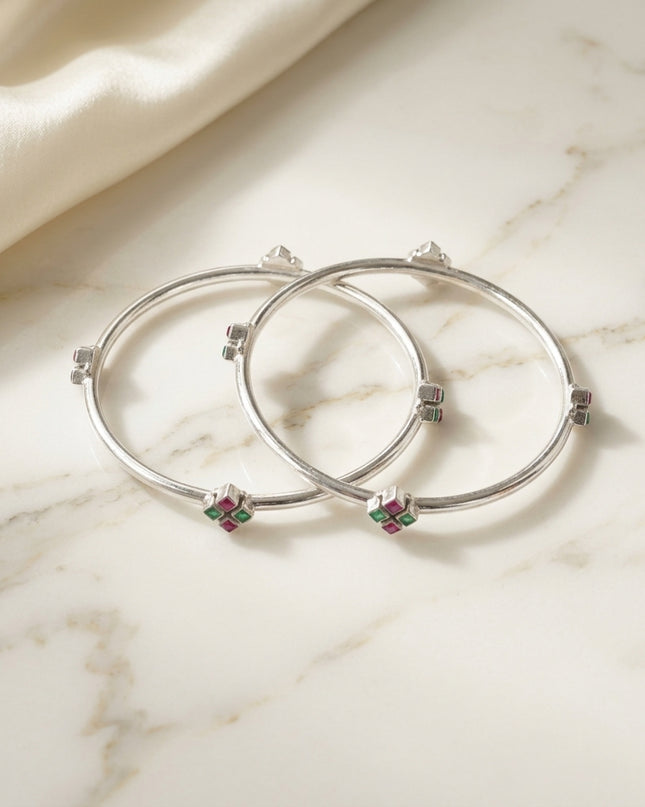 Tara Daily Bangles