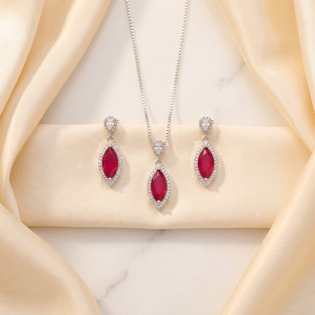 Celestial Shine - Silver Pendant Set
