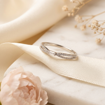 Queen’s Halo Silver Ring
