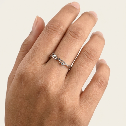 Velvet Shine Silver Ring
