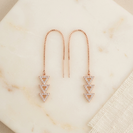 Embrace with the timeless charm of a heart-shaped Sui Dhaga.