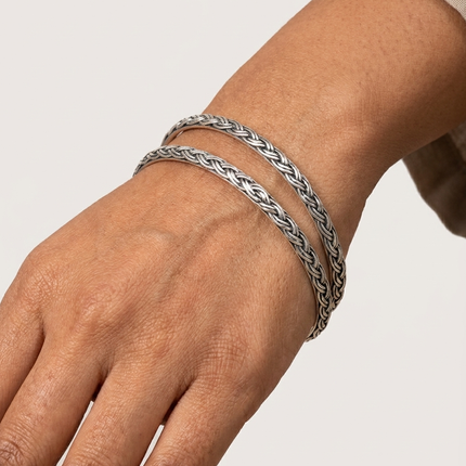 Silver Oxidized Bangles – Traditional Charm with a Vintage Appeal