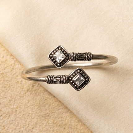 "Silver Oxidized Kada - Grace with a Vintage Touch"