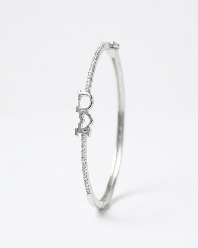 Radiant Elegance, Timeless Style"